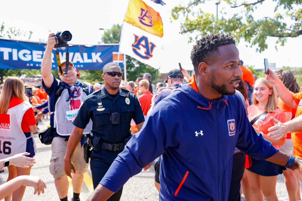 Auburn Tigers Tiger Walk before Auburn vs Georgia. Eric Starling/Auburn Daily