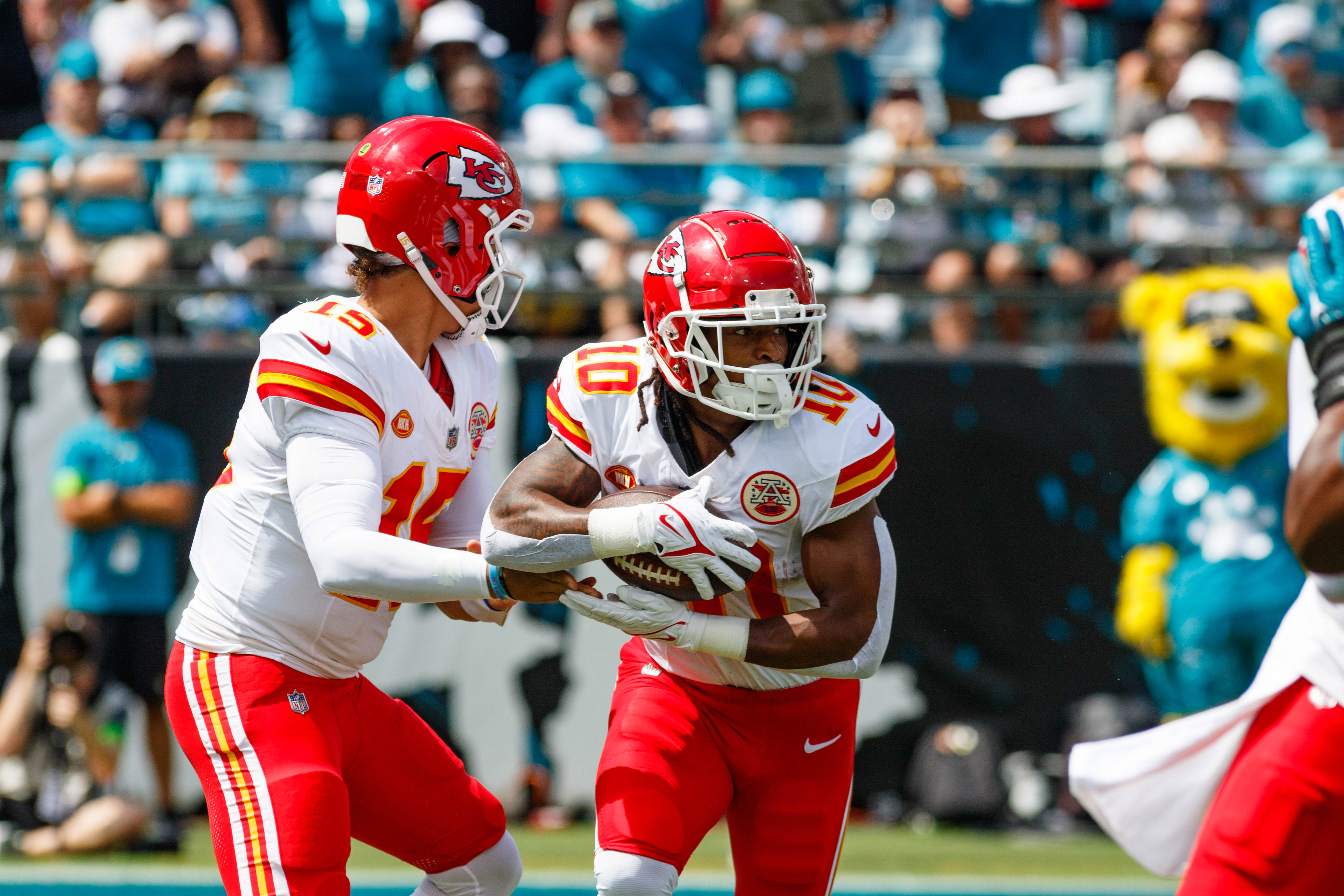 Fantasy Insider Report: Is Isiah Pacheco the Chiefs' RB1? - Sports  Illustrated