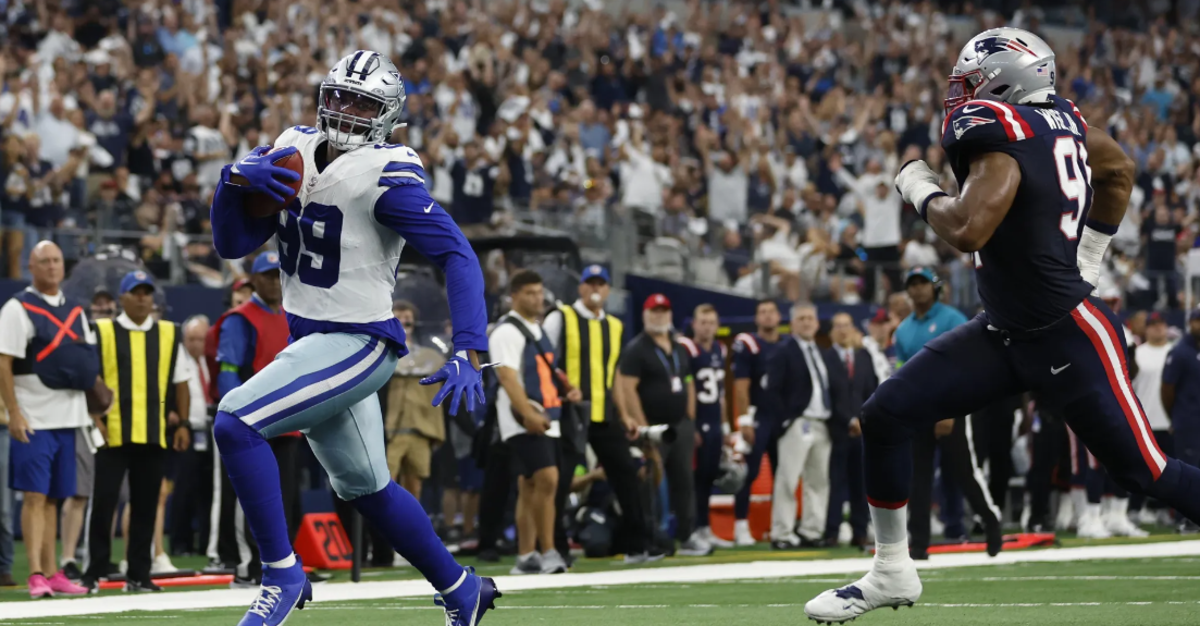 Get Open!' Crafty Dallas Cowboys Enjoy 'Special' Fake PAT with Chauncey  Golston Score - FanNation Dallas Cowboys News, Analysis and More