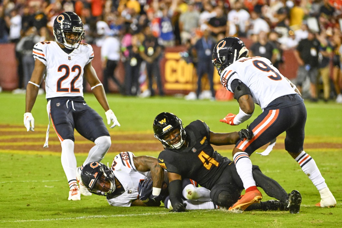 Washington Commanders wide receiver Curtis Samuel (4) runs during