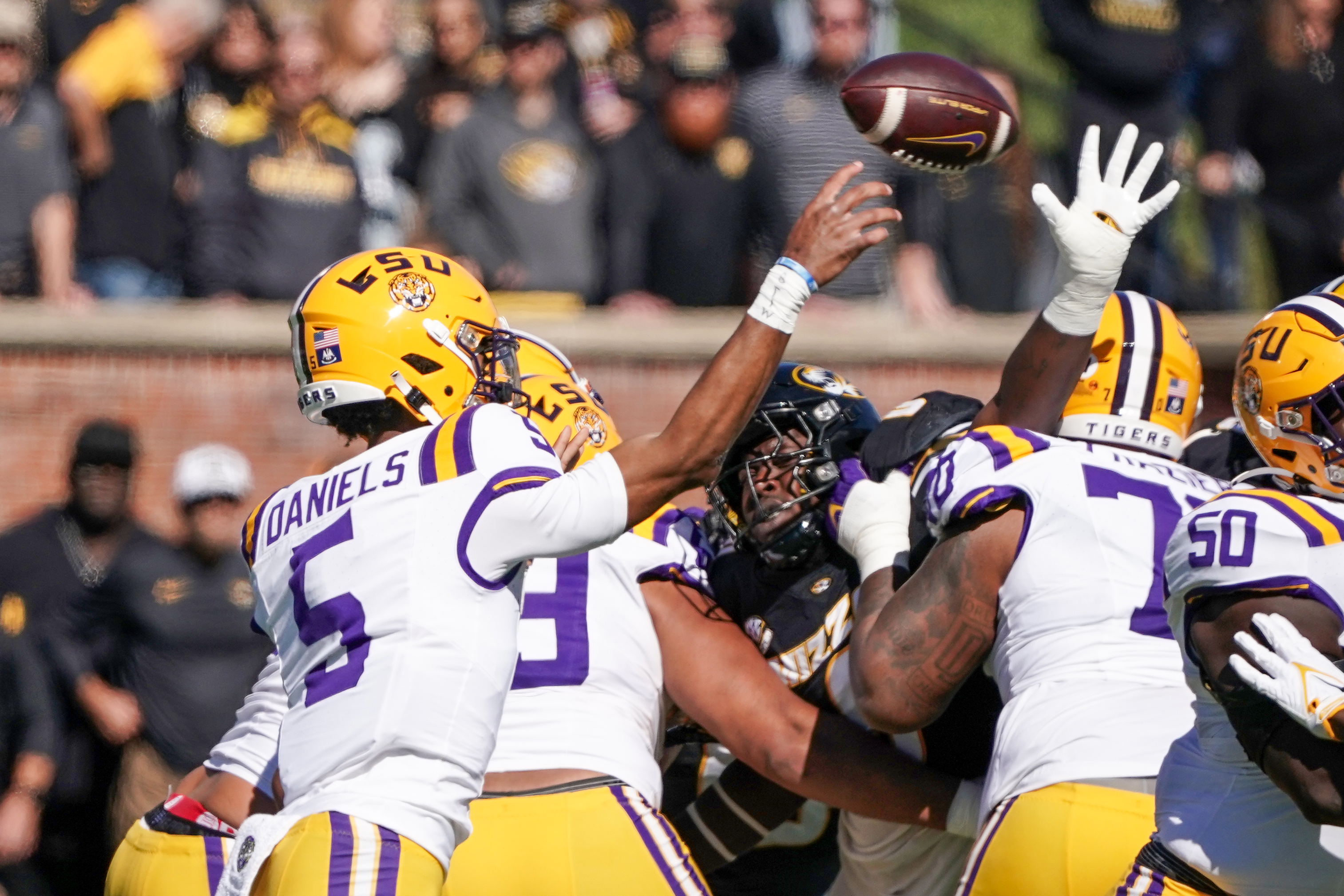 Three LSU Football Stars Set to Compete in 2022 Pro Bowl - Sports  Illustrated LSU Tigers News, Analysis and More.