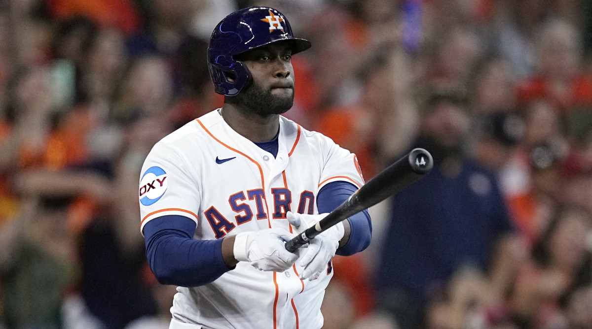 Houston Astros: Yordan Alvarez's health and a rough August