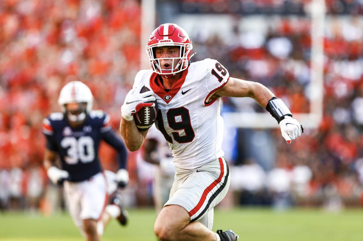 Georgia Football Players Brock Bowers and Carson Beck Garner Heisman ...