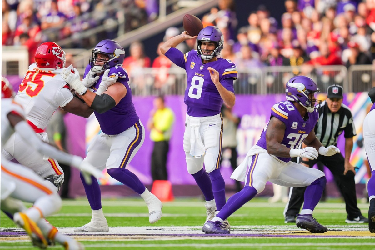 Analyst Suggests 5 QBs Vikings Could Replace Kirk Cousins With