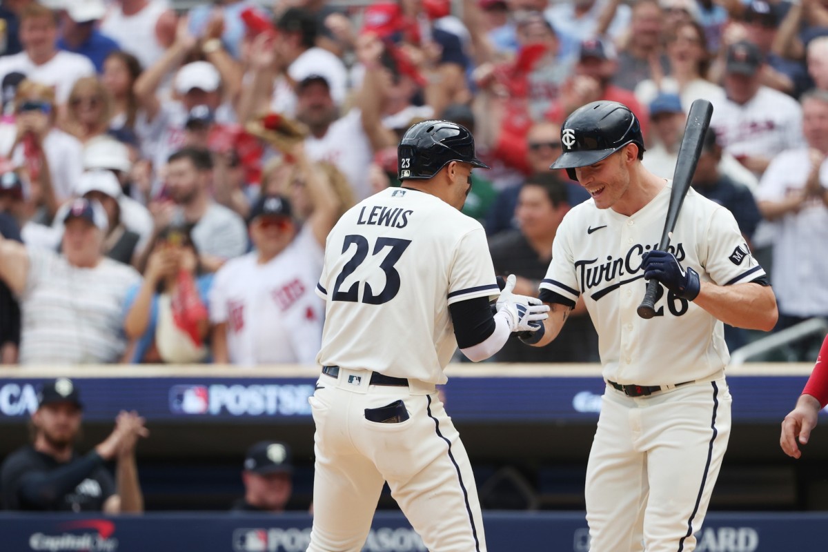 Minnesota Twins Park Bench