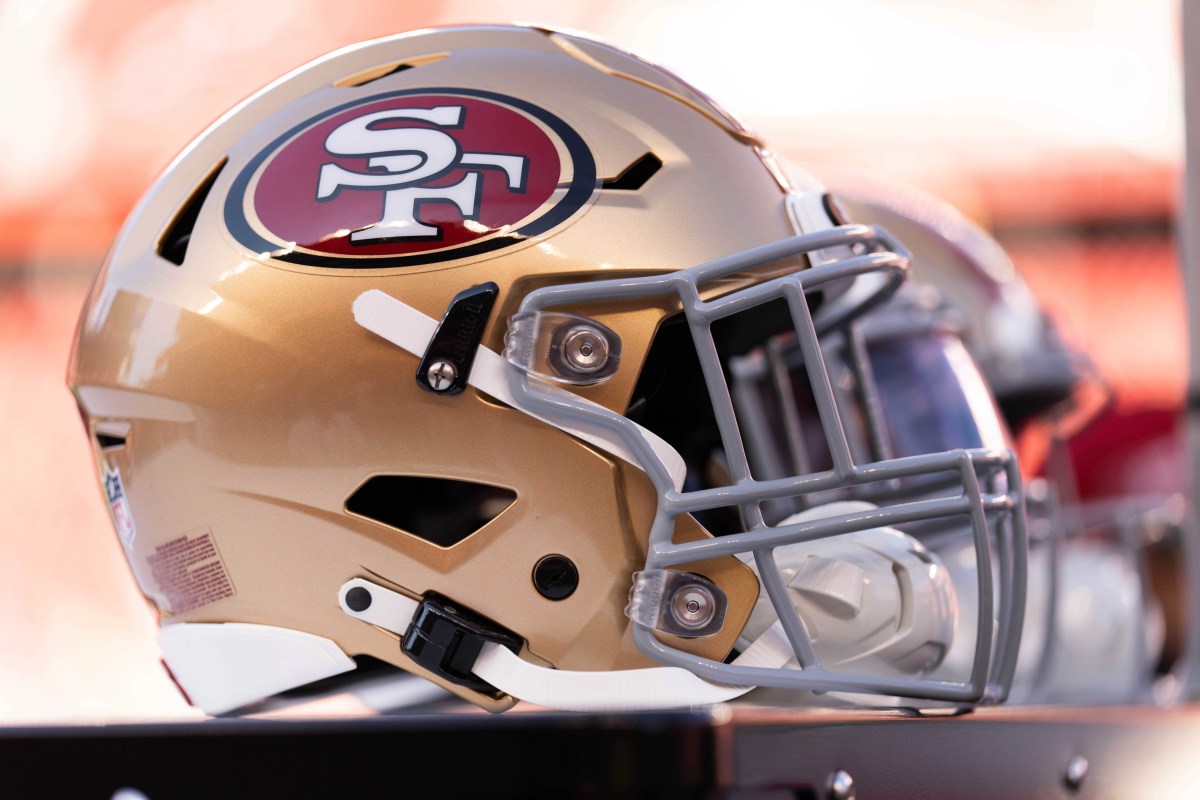 Should the 49ers Have Alternate Helmets? - Sports Illustrated San Francisco  49ers News, Analysis and More