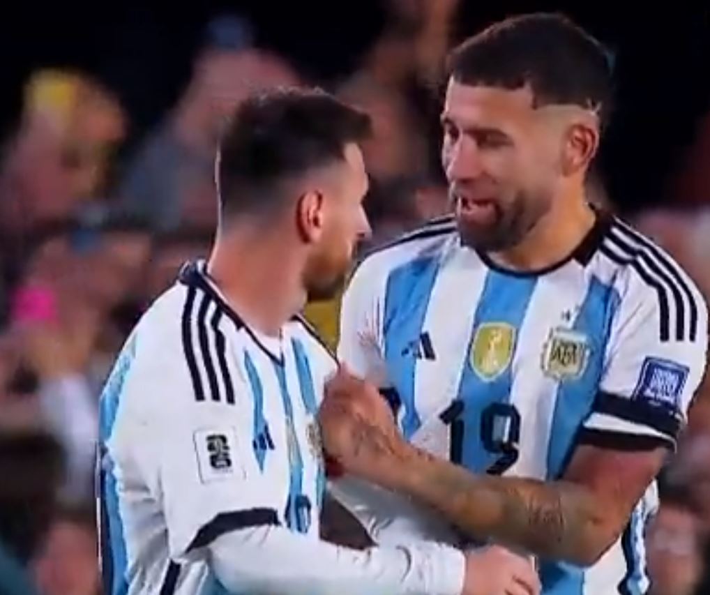 Lionel Messi and Nicolas Otamendi disagree over captain's armband - Futbol  on FanNation