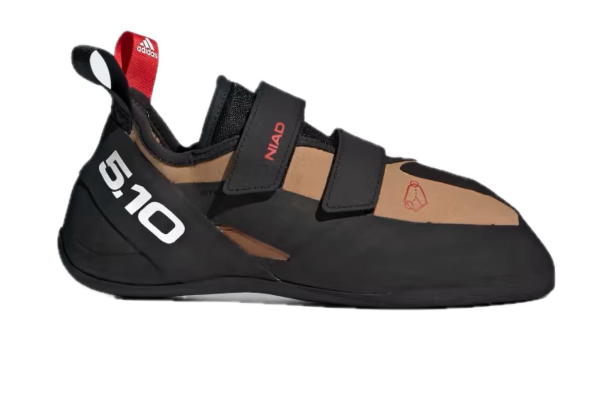 The 15 Best Climbing Shoes of 2023 (Expert Buying Guide)
