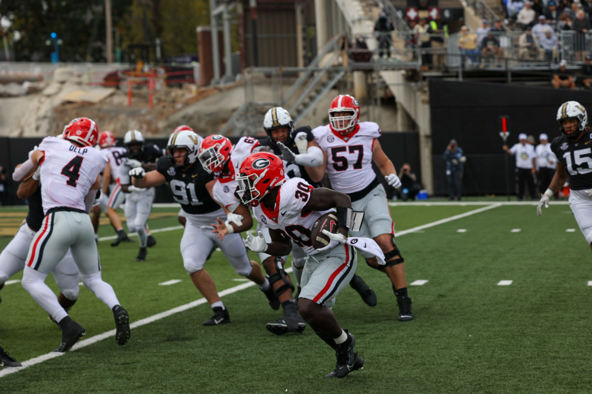 Football vs Vanderbilt Halftime Score Leads 247