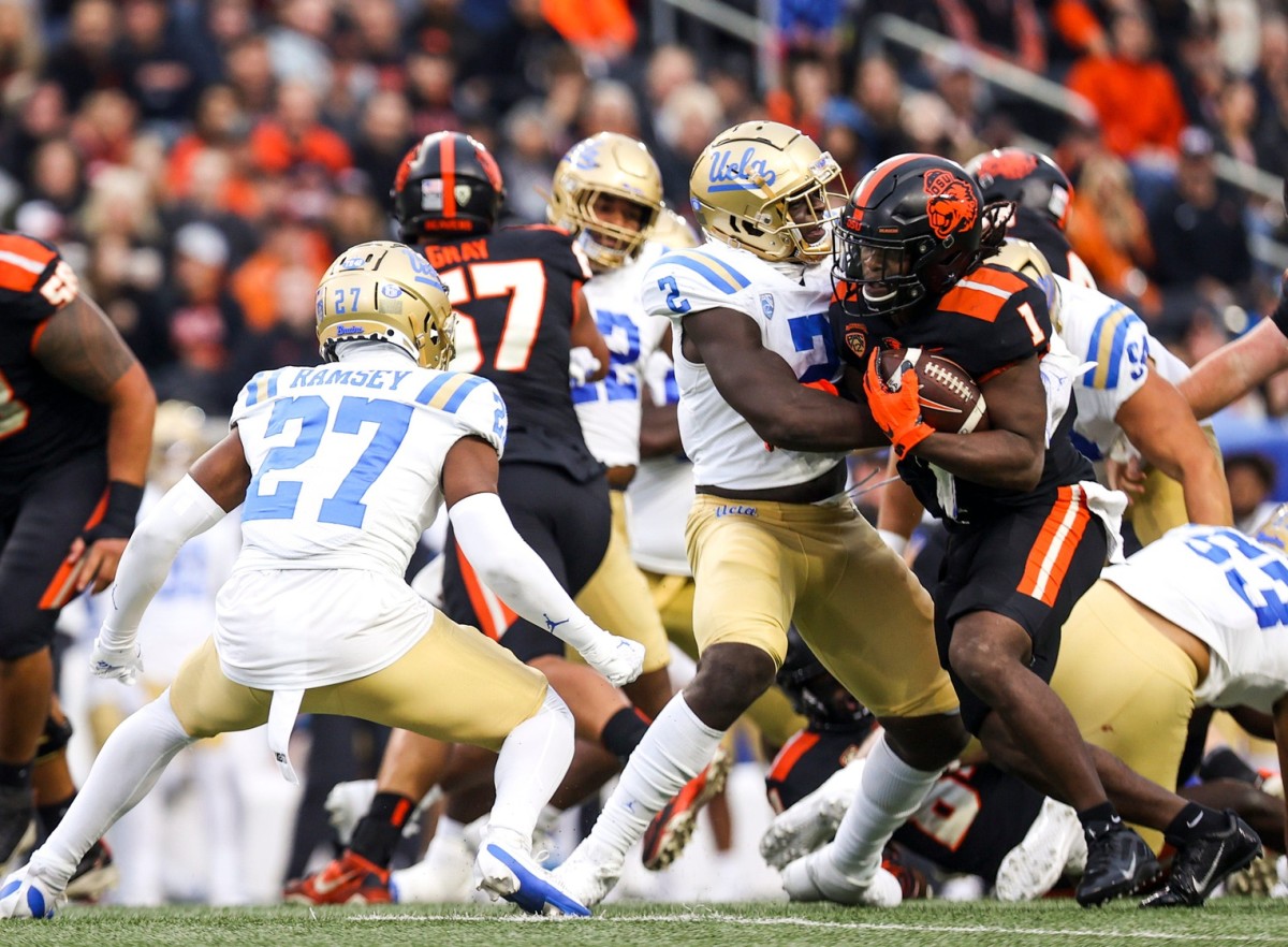 UCLA Football: Oregon State's Big Plays Prove Too Much for The Bruins ...