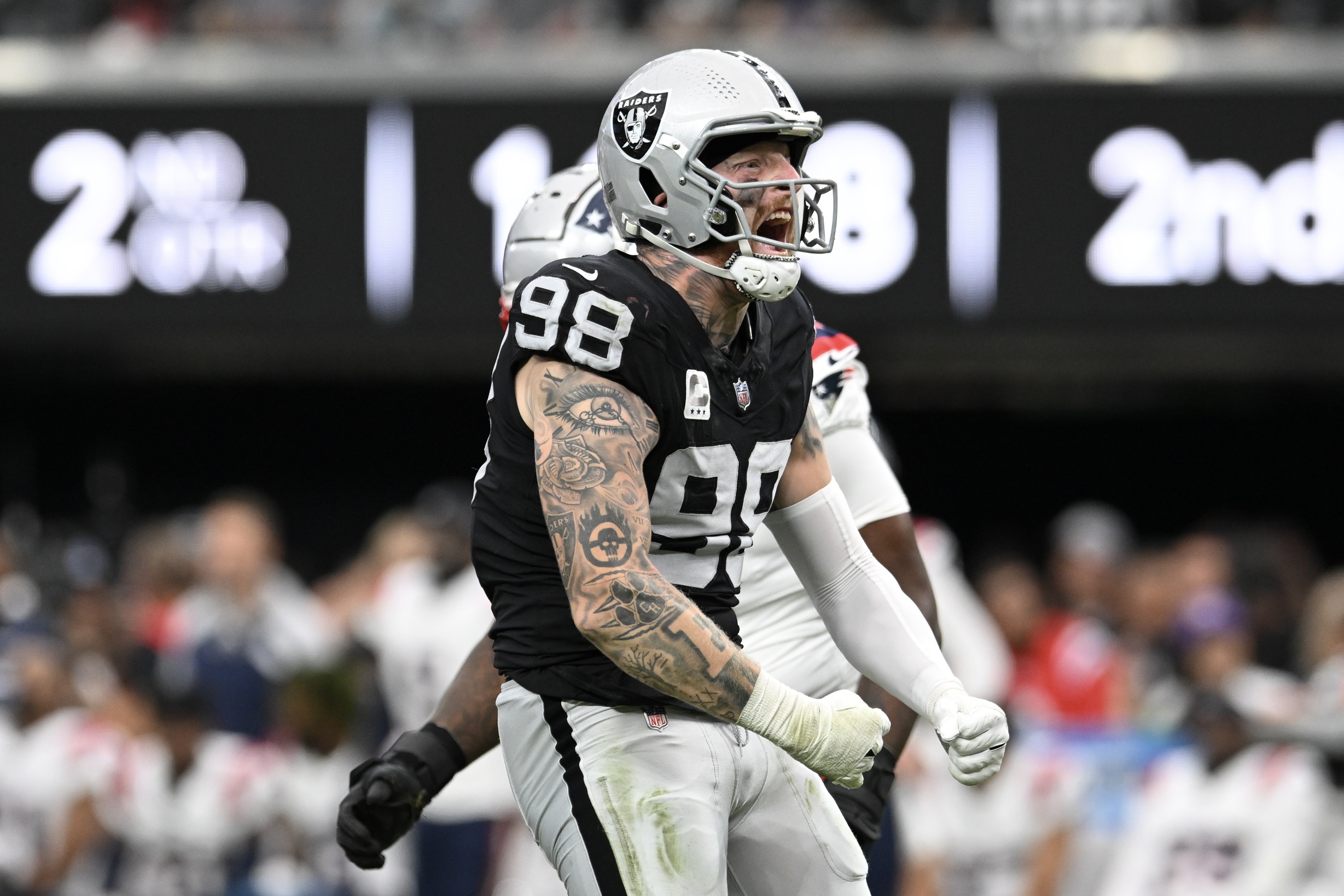 Las Vegas Raiders Insider Podcast: recap of the win vs. the Green Bay  Packers - Sports Illustrated Las Vegas Raiders News, Analysis and More