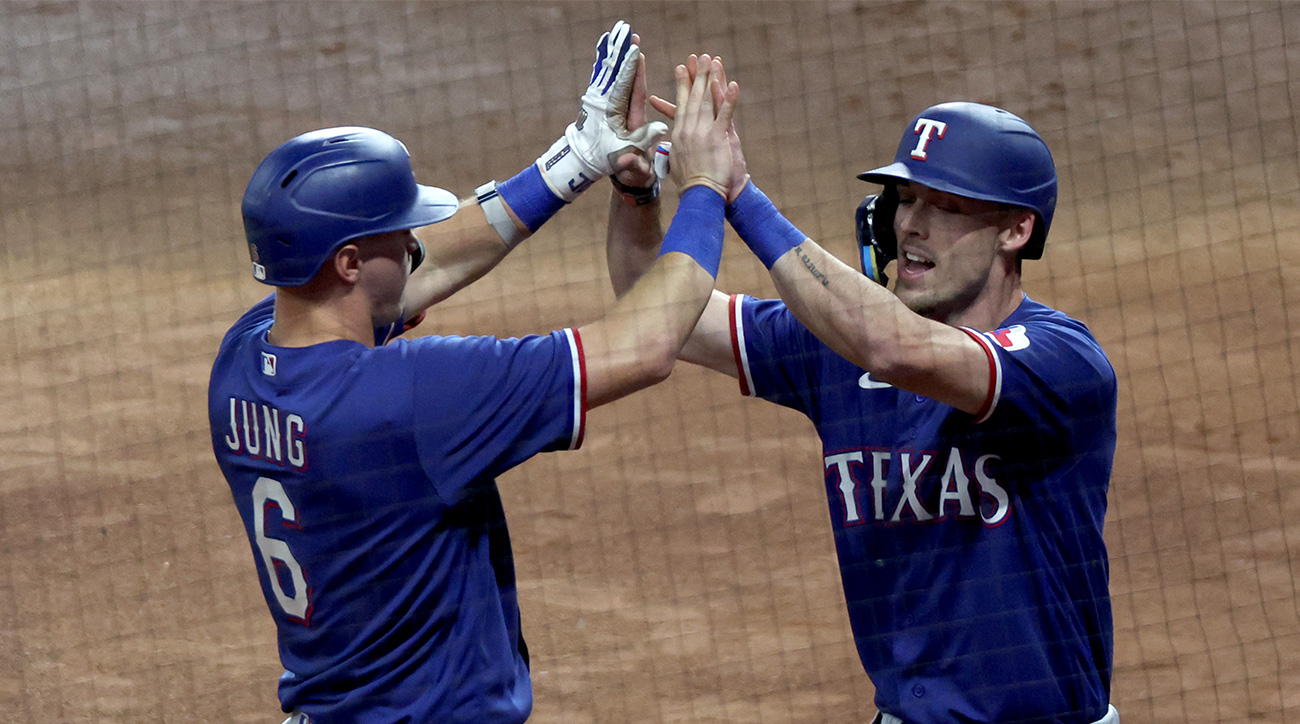 Houston Astros - Handshakes & high fives in Space City.