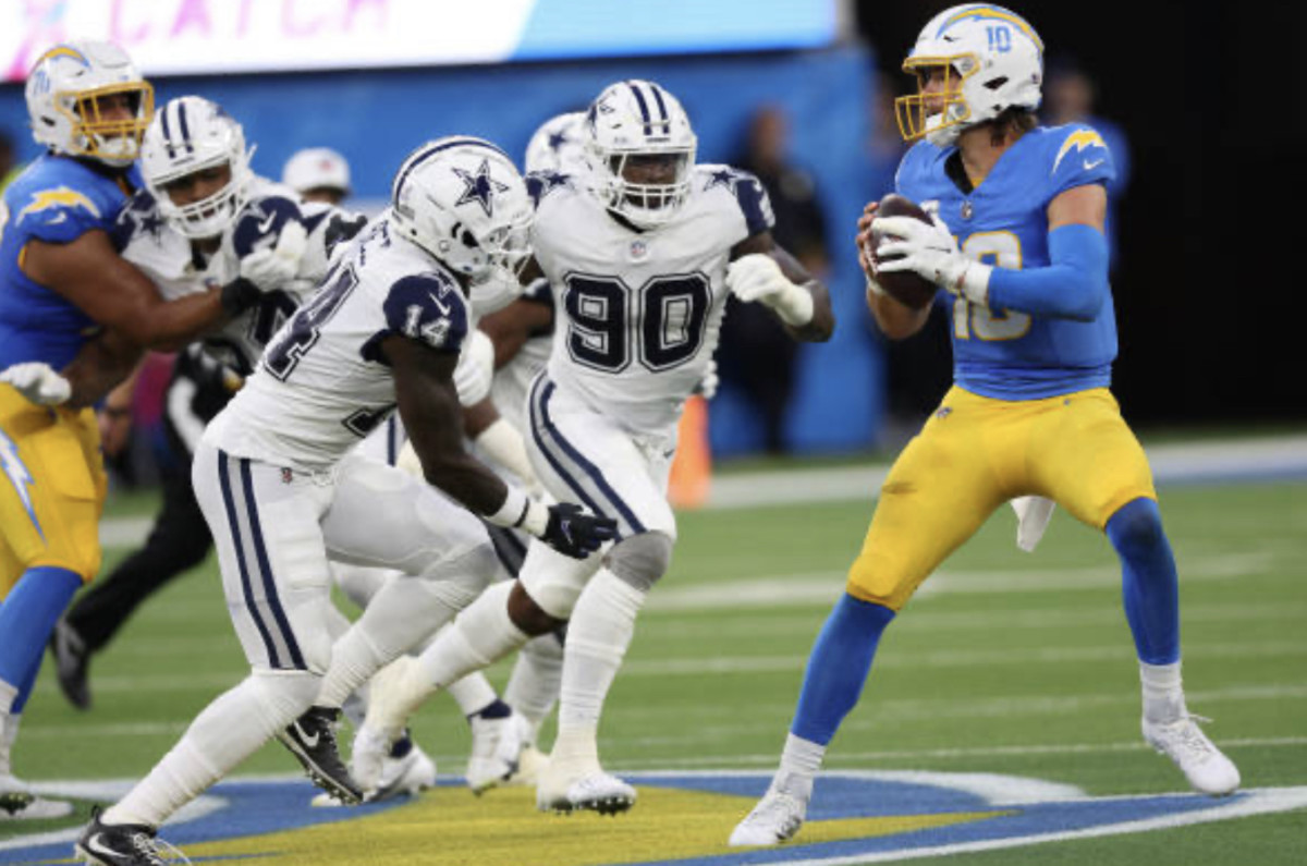 NFL: Em noite de Dak Prescott, Dallas Cowboys vence o Los Angeles Chargers, futebol americano