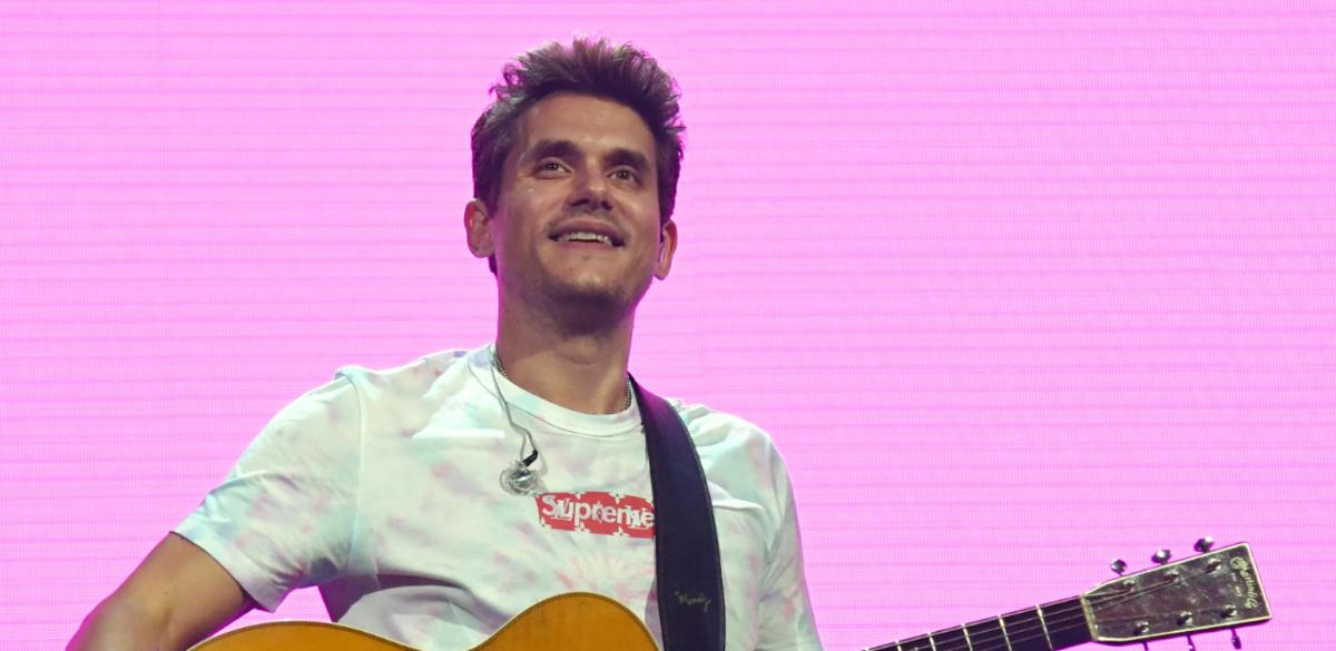 Mayer opened his acoustic tour with two sold-out shows at Madison Square Garden