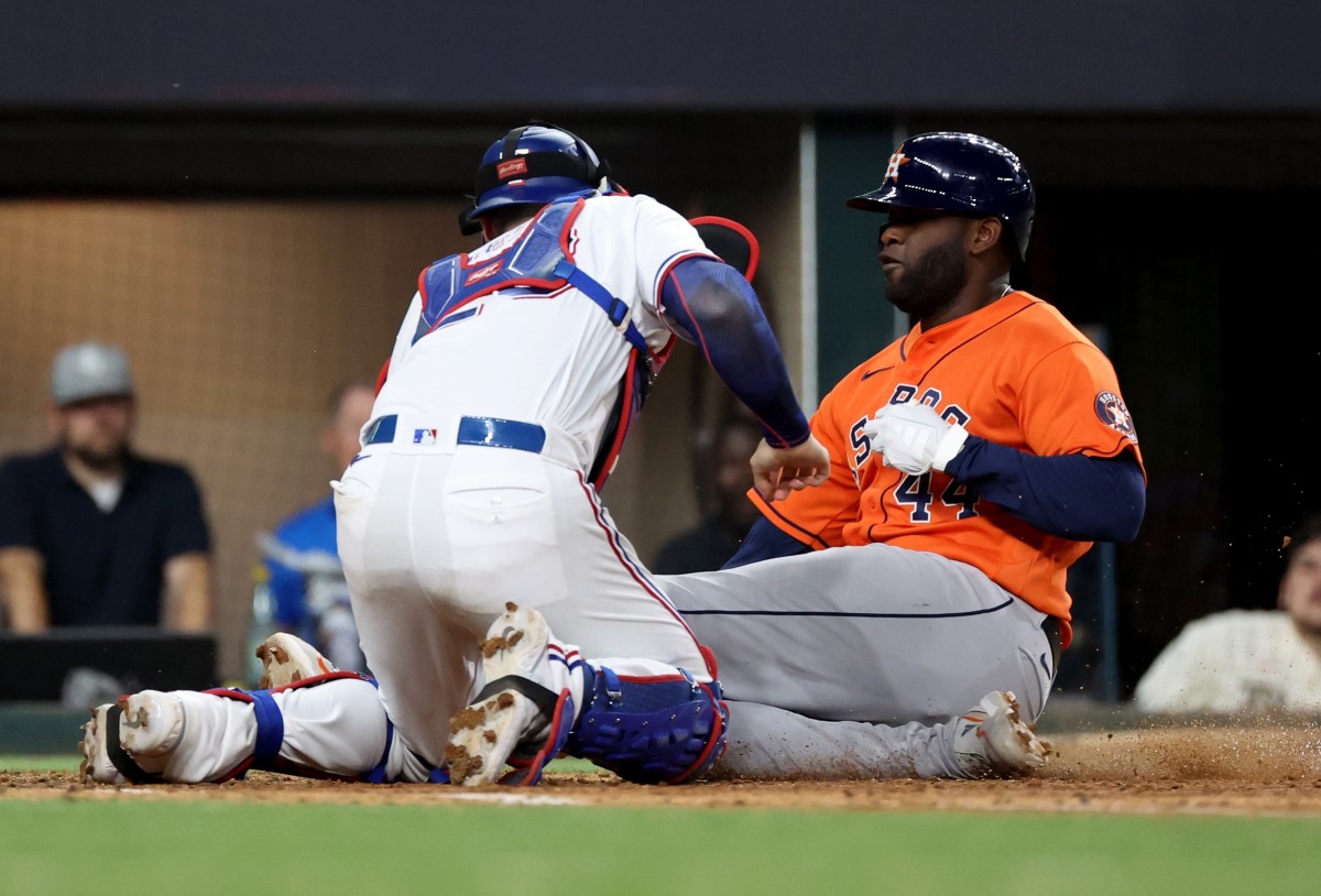 Rangers join rare company with Game 2 ALCS win over Astros