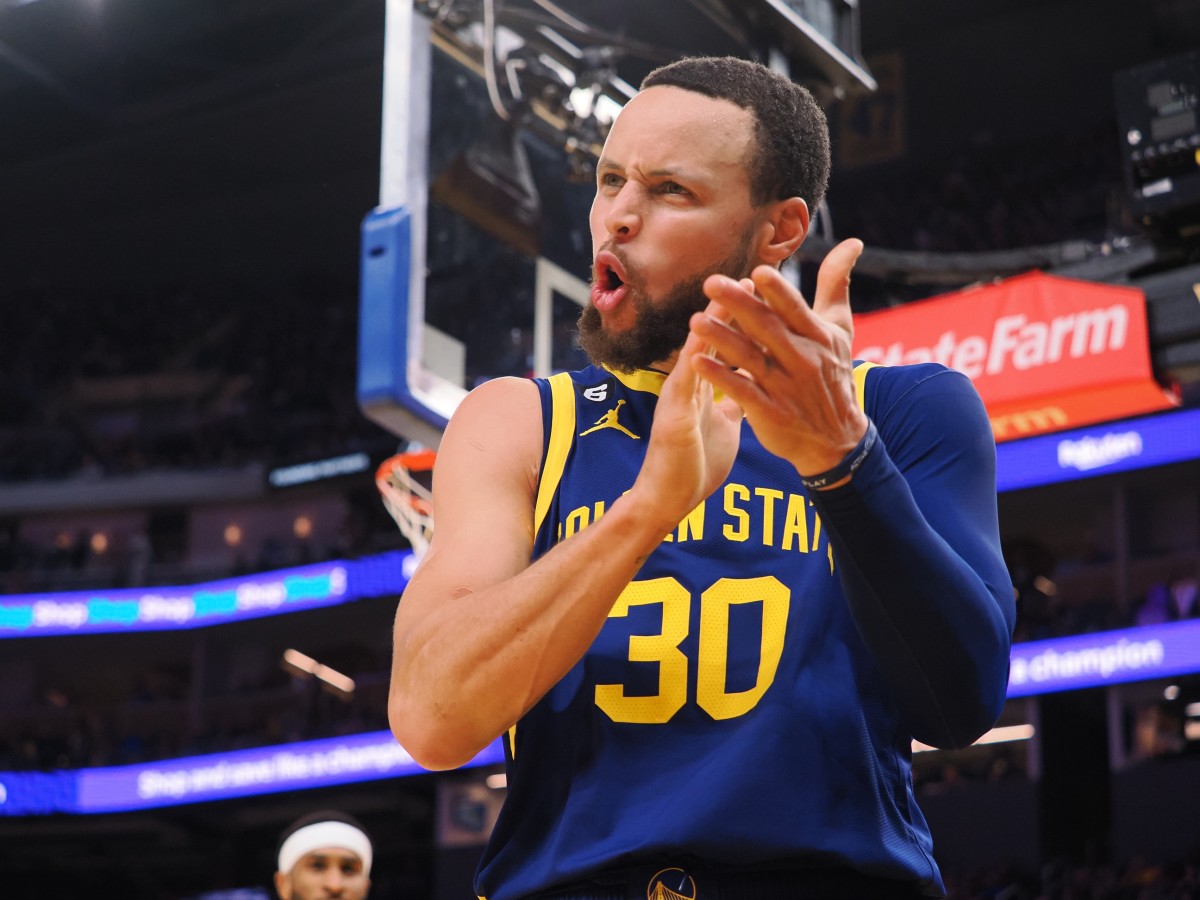 WATCH: Steph Curry's Miraculous Game-Winning Shot In Kings-Warriors ...