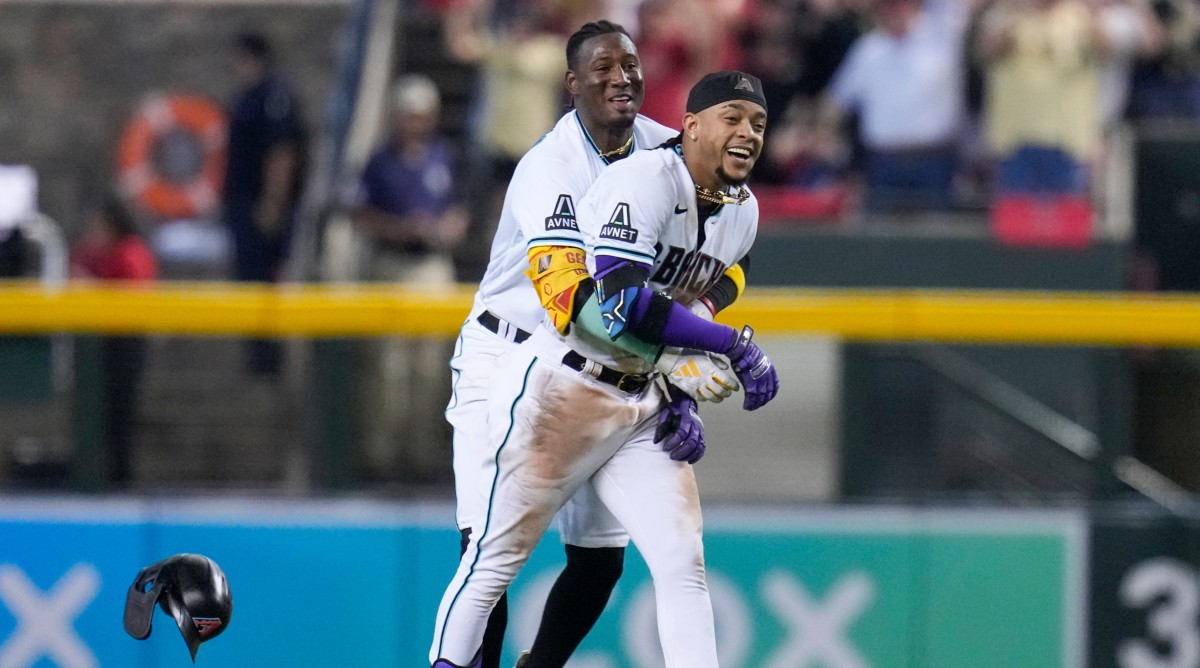 Celebrate good times: Baseball's walk-off wins