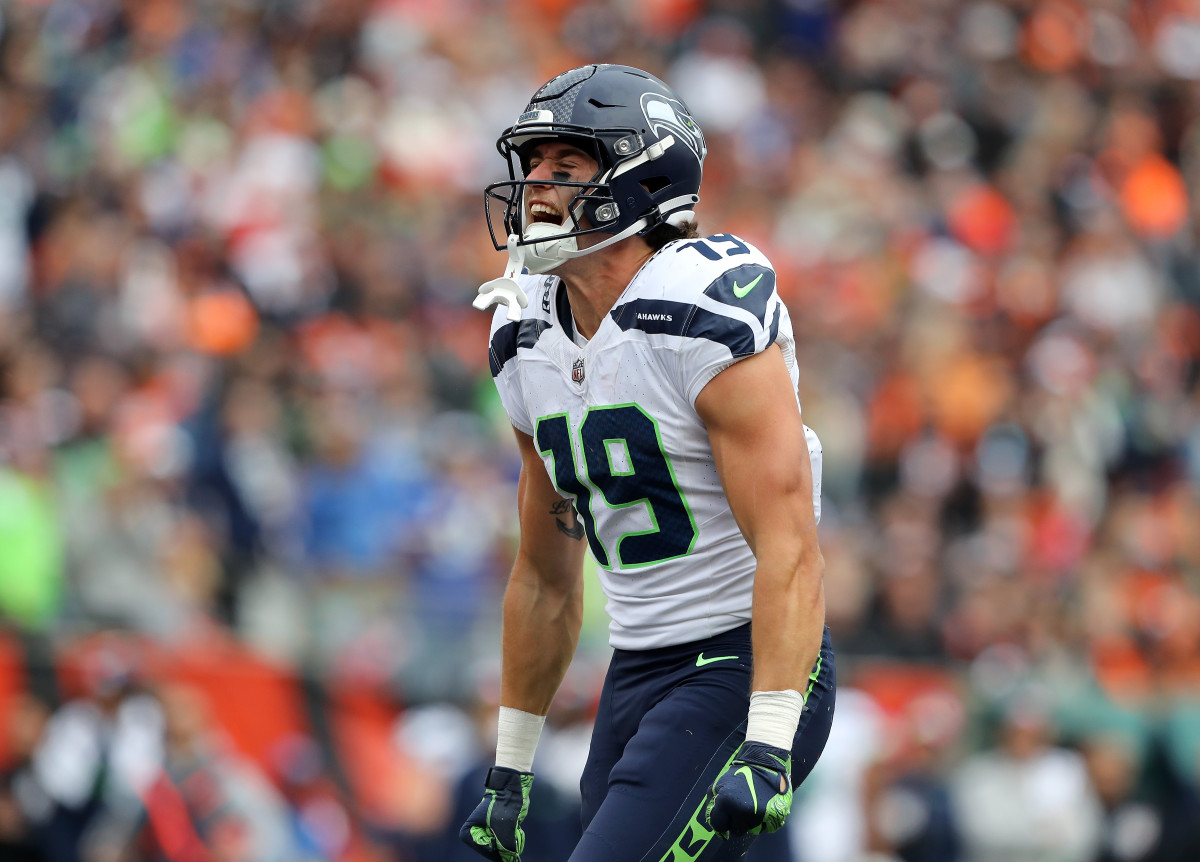 Seattle Seahawks' Jake Bobo 'Getting In Groove,' Carving Out Larger ...