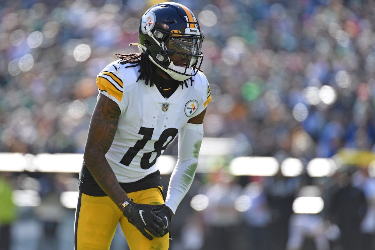 Diontae Johnson Officially Returns For Pittsburgh Steelers - Sports ...