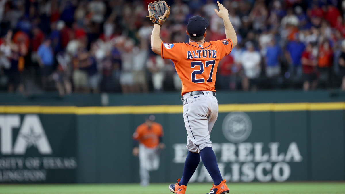 Jose Altuve Tries to Make His Teammates the Heroes, But The Most Clutch  Postseason Player Of All Time Rewrites History on the Rangers