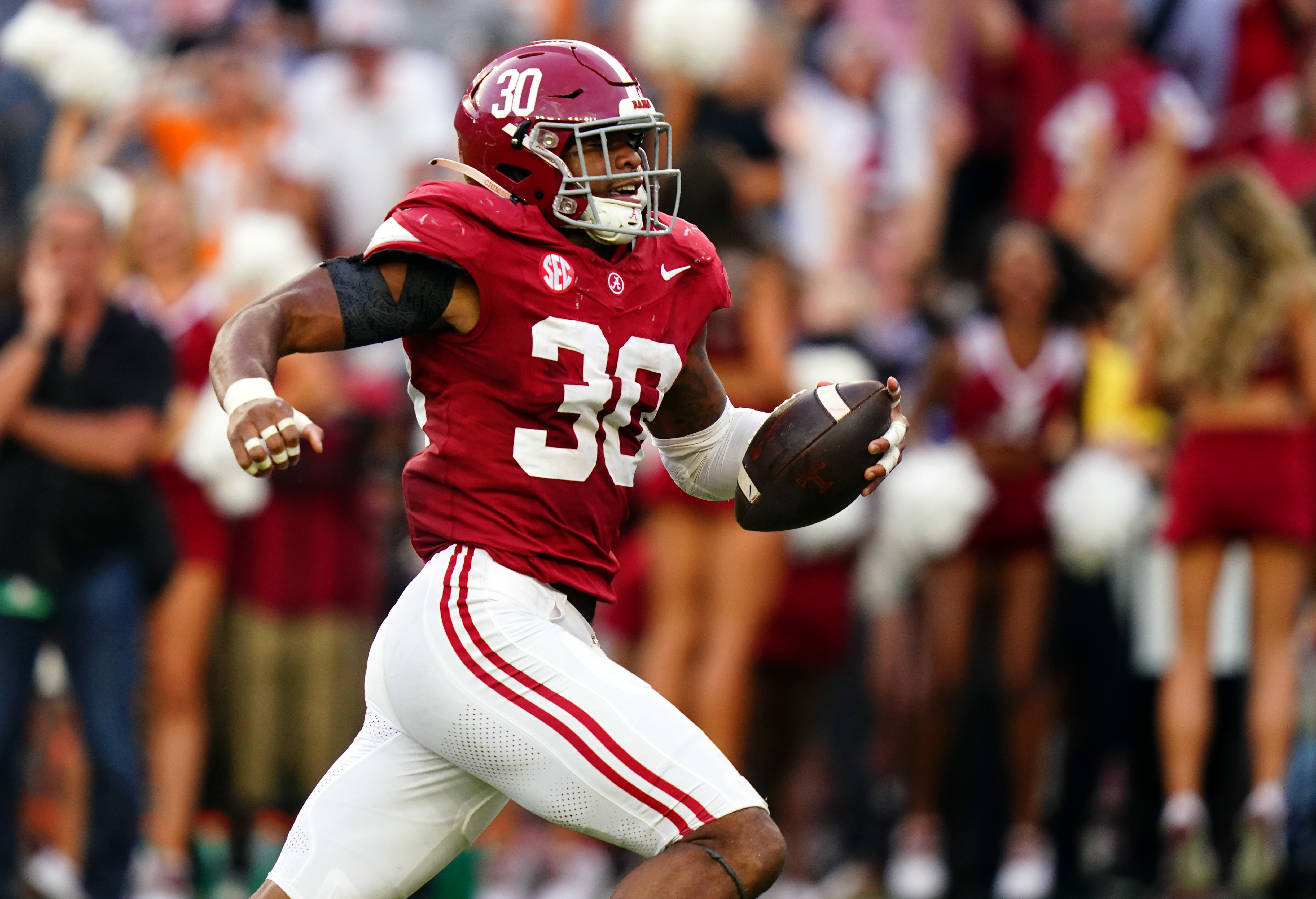 Five Players That Were Essential in Alabama's Return to the CFP - Sports  Illustrated Alabama Crimson Tide News, Analysis and More