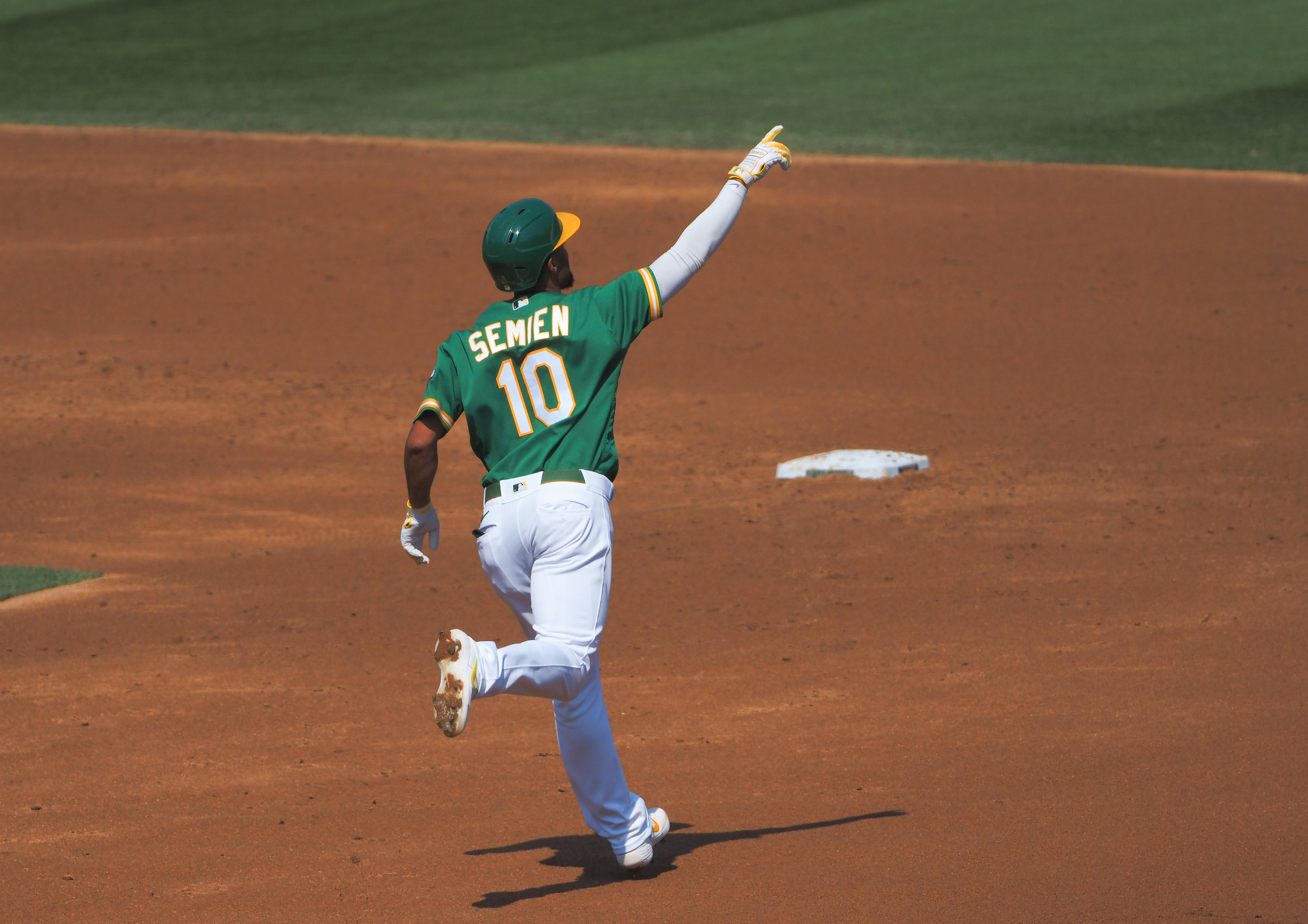 Marcus Semien's mom knew Oakland Athletics wouldn't sign him