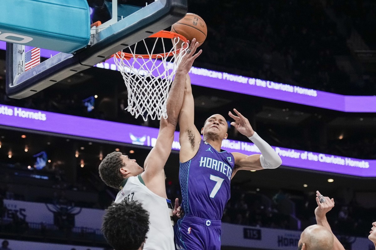 Hornets' Final Injury Report Before Matchup With Pistons - Sports ...