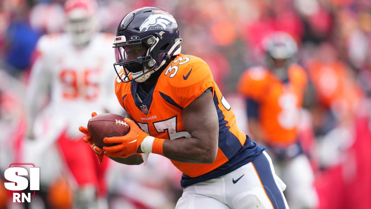 Broncos Snap Losing Streak Against Chiefs - Sports Illustrated