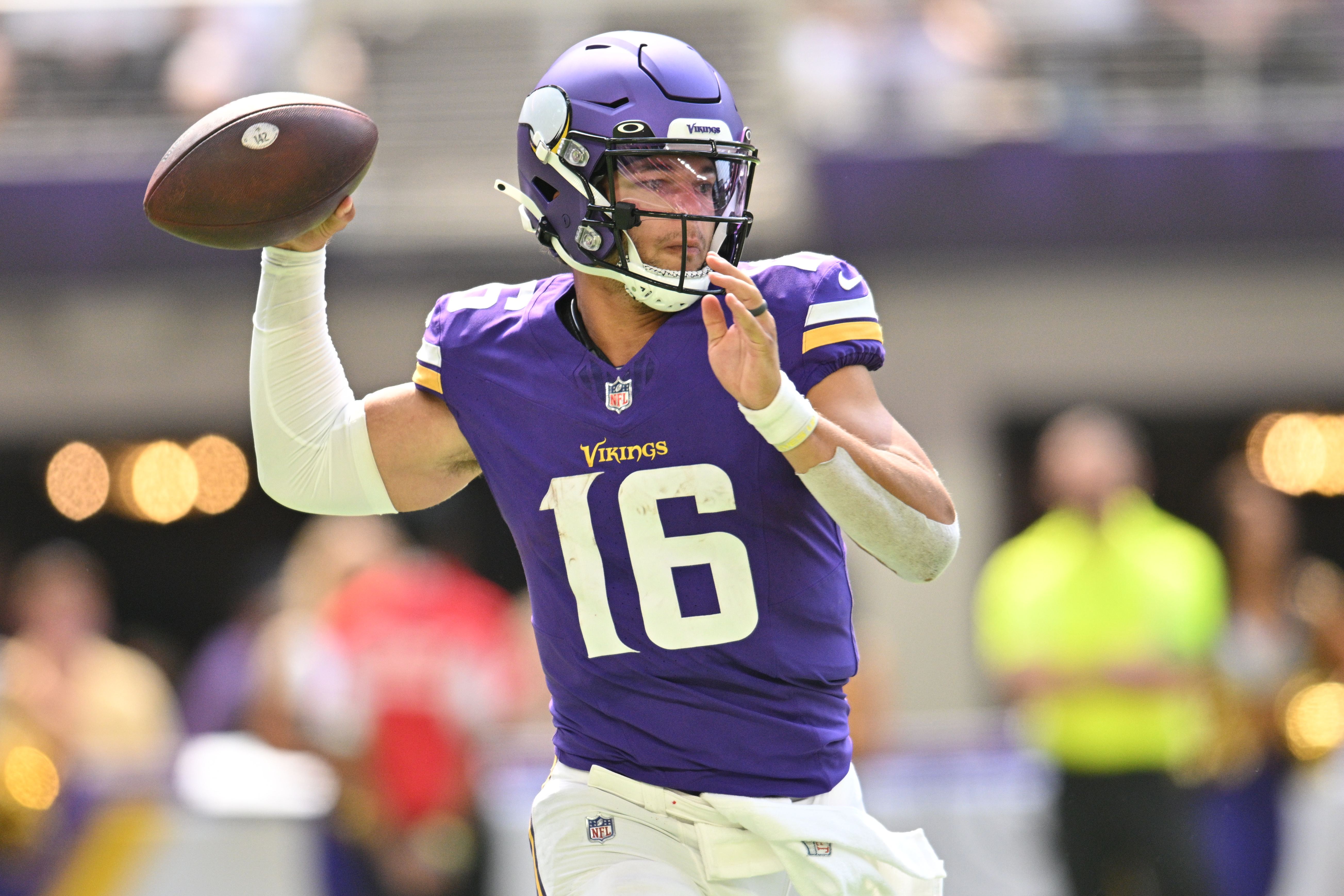 Hall attempts a pass during the preseason.