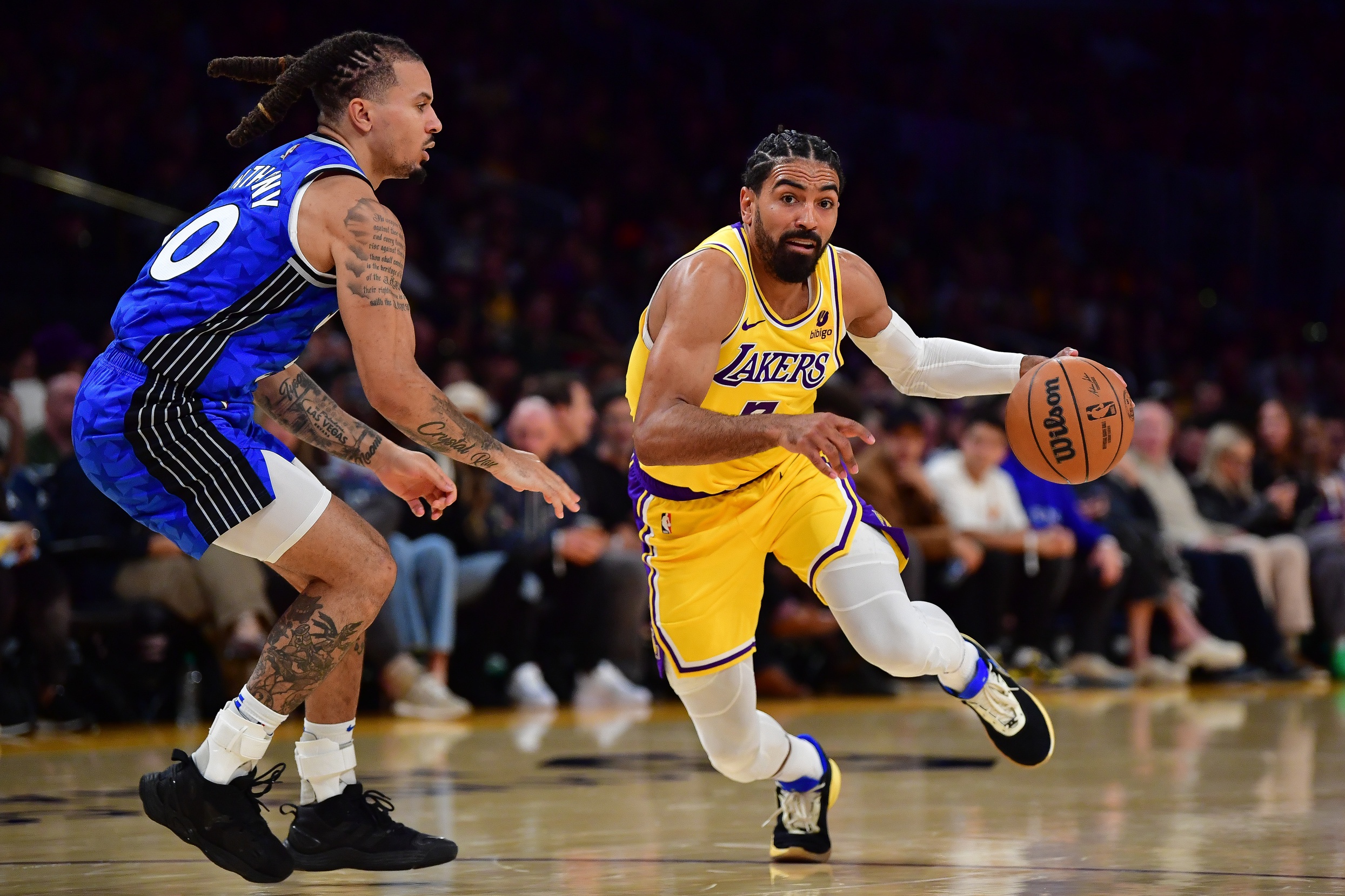 Lakers Guard Gabe Vincent To Be Out Multiple Weeks With Knee Injury ...