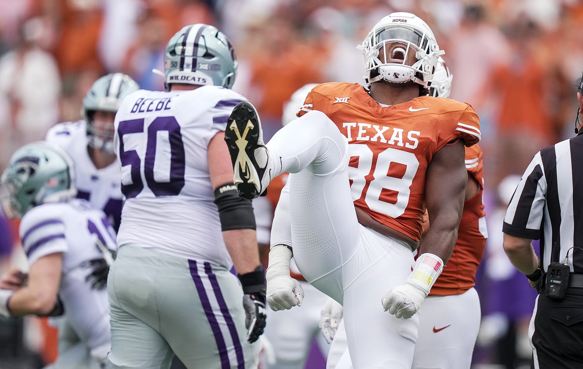 Texas Longhorns defensive end Barryn Sorrell