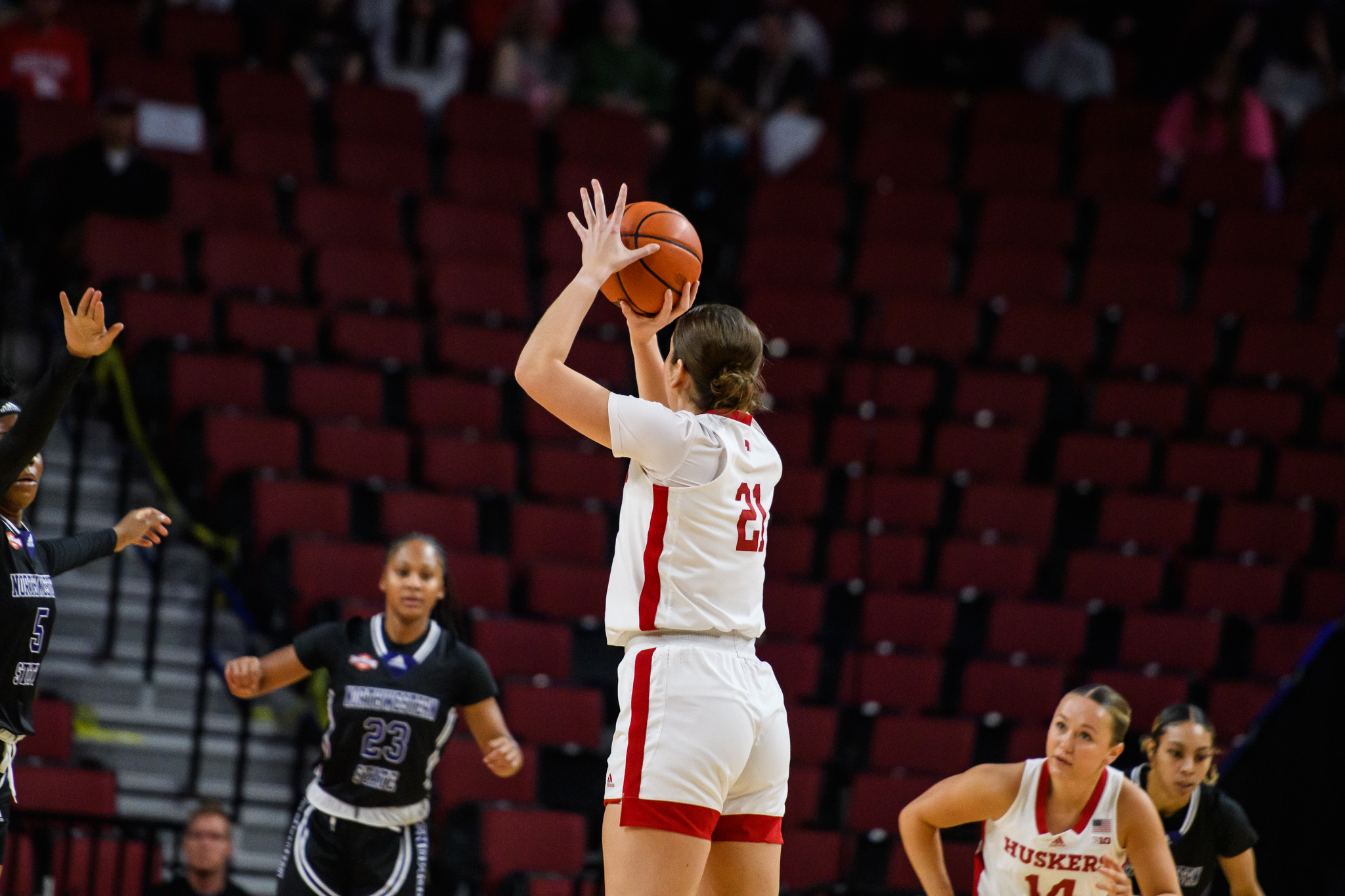 06_Anni Stewart_WBB vs Northwestern State 1106