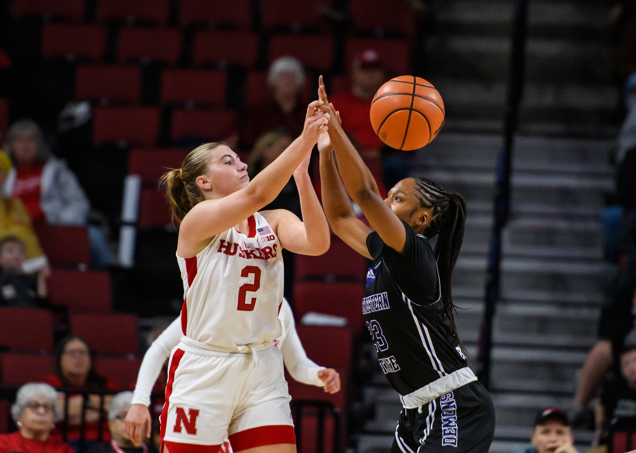 07_Logan Nissley_WBB vs Northwestern State 1106