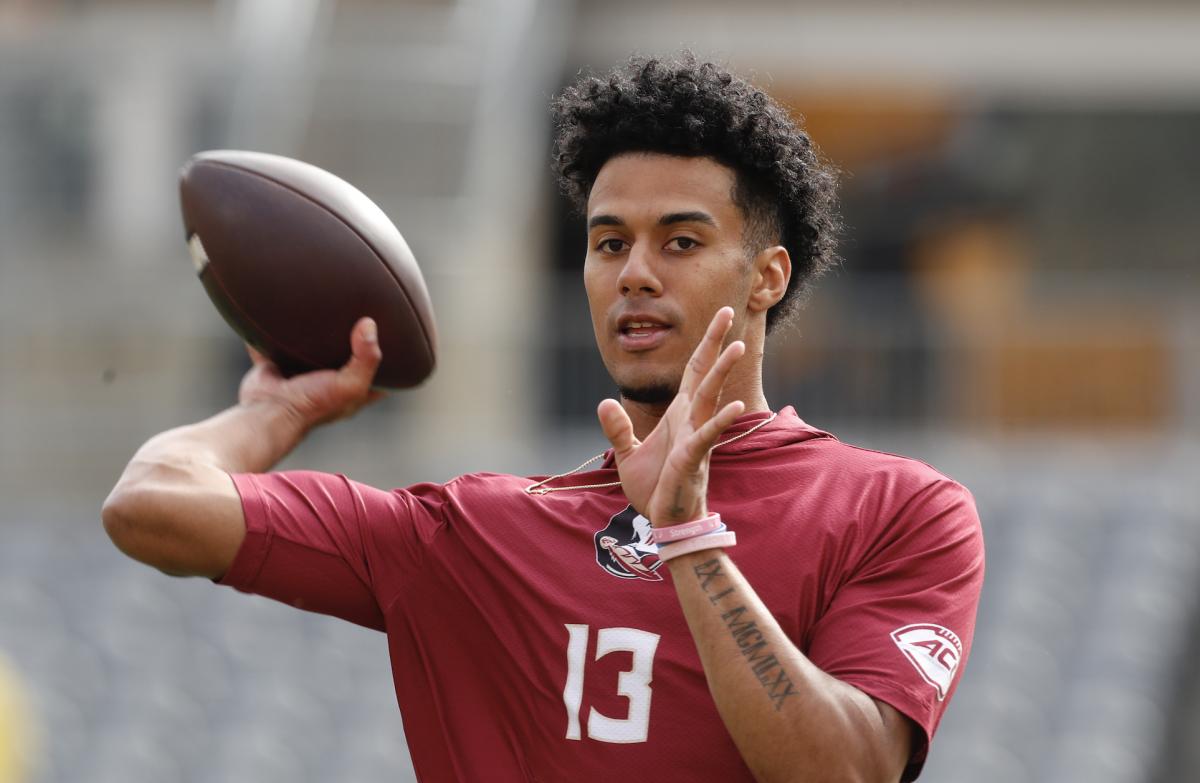 FSU QB Jordan Travis Discusses Final Opportunity To Play Against Miami -  Sports Illustrated Florida State Seminoles News, Analysis and More