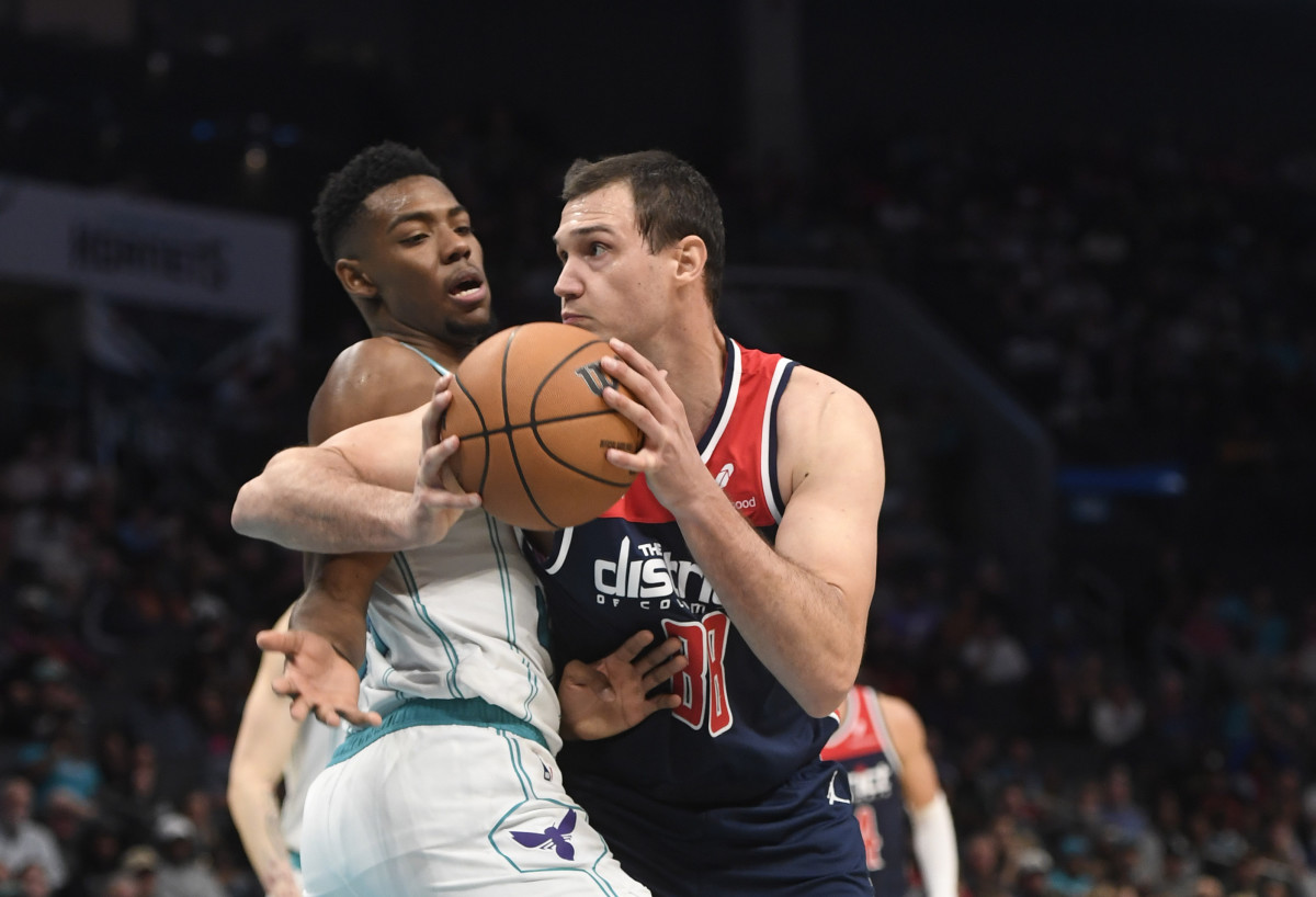 Wizards and Hornets battle it out (11-8-23)