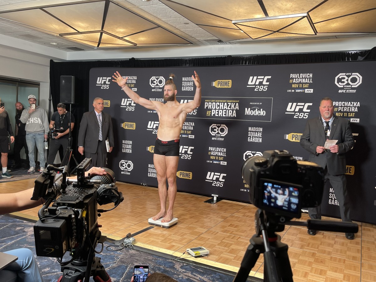 Jiri Prochazka weighed in at 204.2 pounds