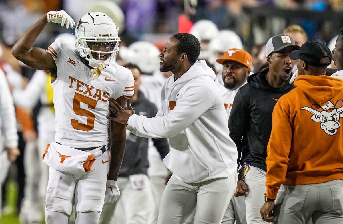 Texas Longhorns wide receiver Adonai Mitchell