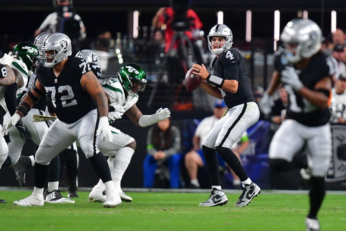 It's official! Silver and Black changes name to Las Vegas Raiders