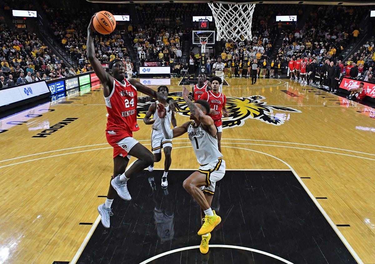 Watch Wichita State Shockers men's basketball online