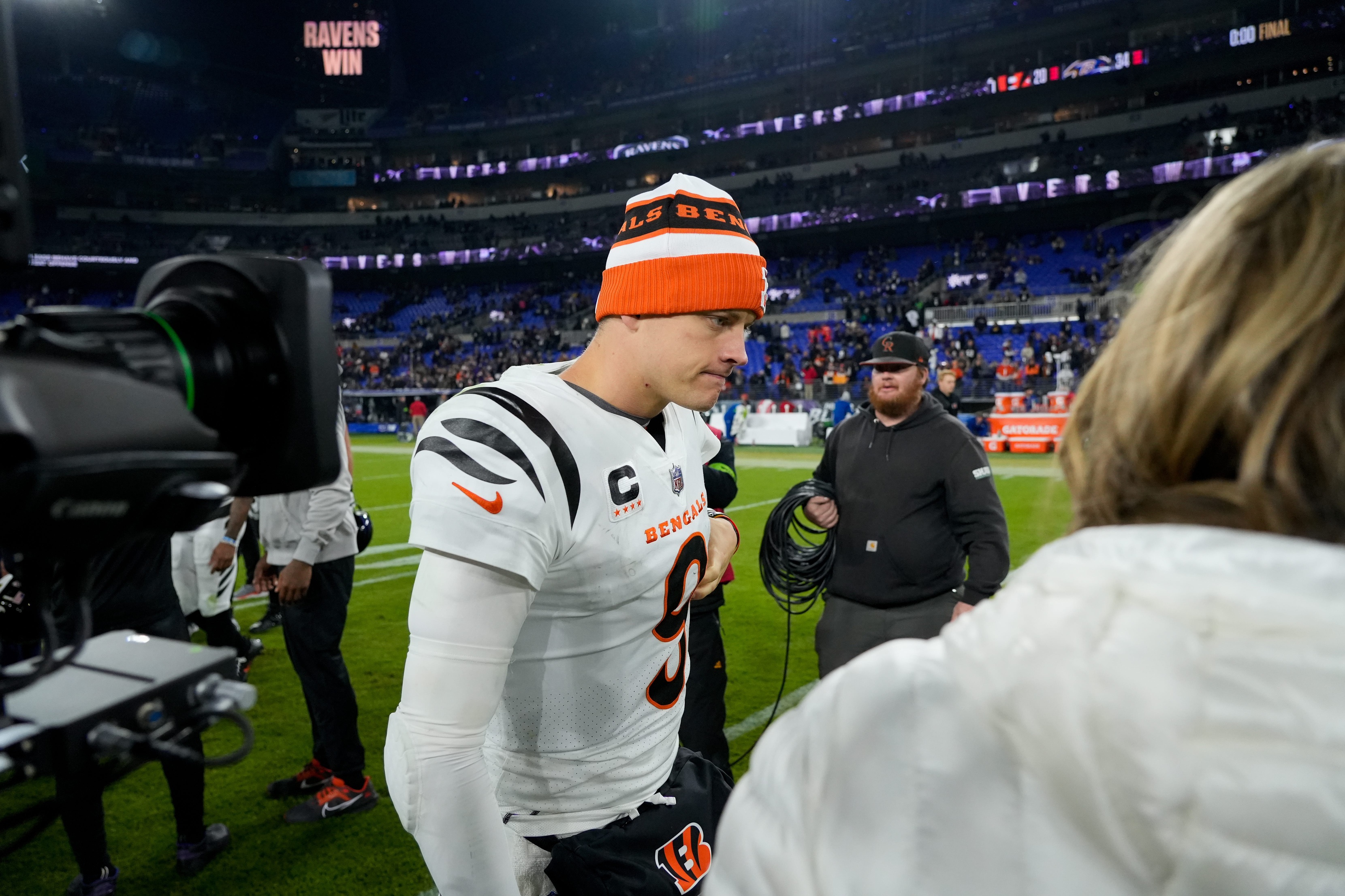 Cincinnati Bengals QB Joe Burrow Out For Season With Wrist Injury ...