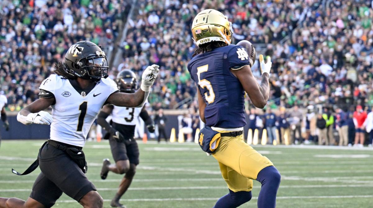 Notre Dame Bounces Back With A Convincing Victory Over Wake Forest Sports Illustrated Notre