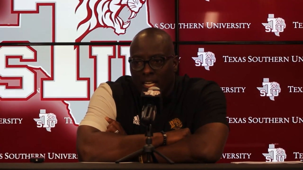 Arkansas-Pine Bluff Postgame Interview With Coach Hampton And QB Hagens ...