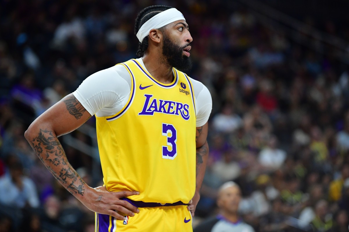 Anthony Davis' Injury Status For Rockets-Lakers Game - Fastbreak On ...