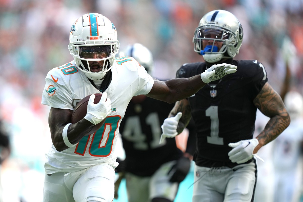 Dolphins receiver Tyreek Hill dominated the Raiders, catching 10 passes for 146 yards and a touchdown in Week 11.