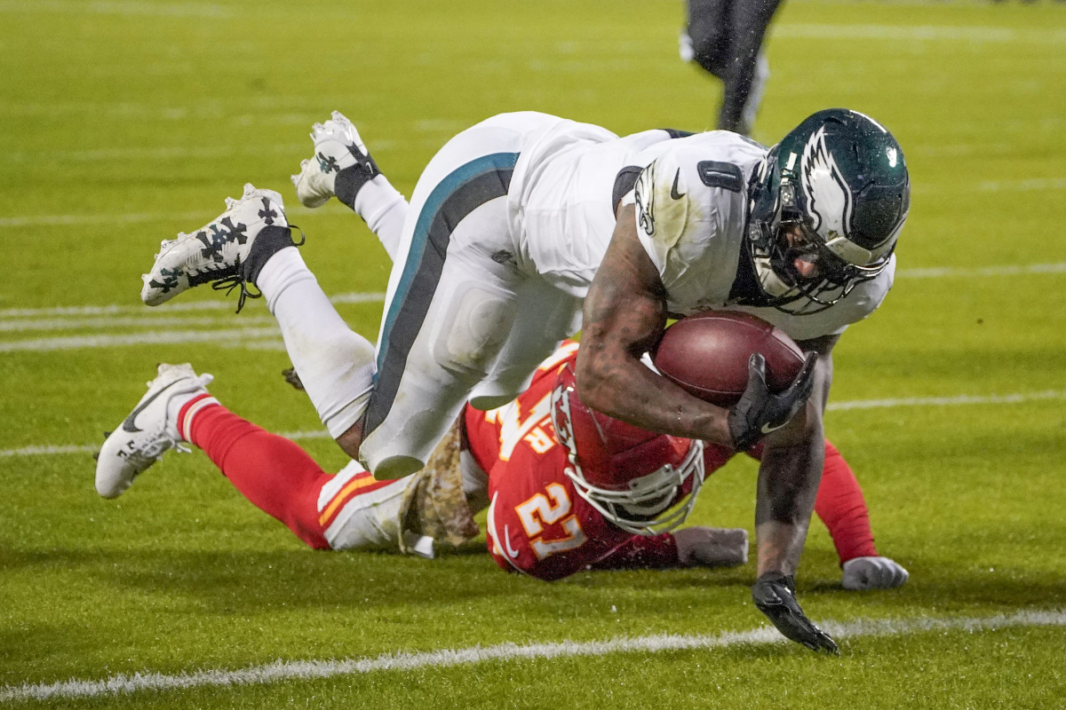 Philadelphia Eagles running back D'Andre Swift rushed for a touchdown in the first quarter. 