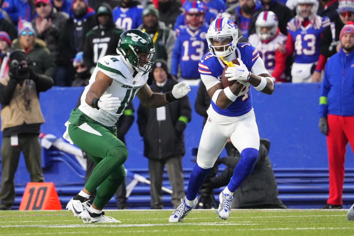 Bills receiver Stefon Diggs had only four catches for 27 yards against the Jets in Week 11.