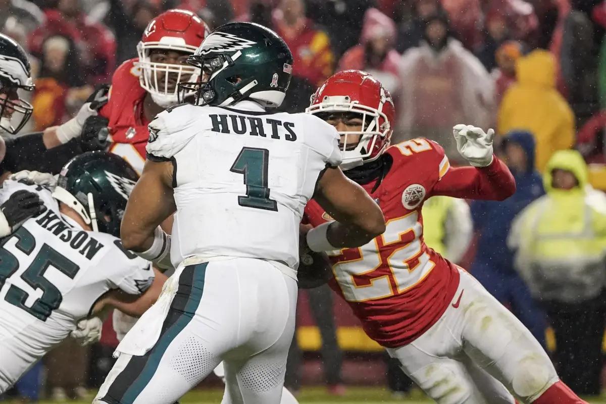Jalen Hurts led the Philadelphia Eagles to a win against the Kansas City Chiefs, improving to 9-1 on the season. 