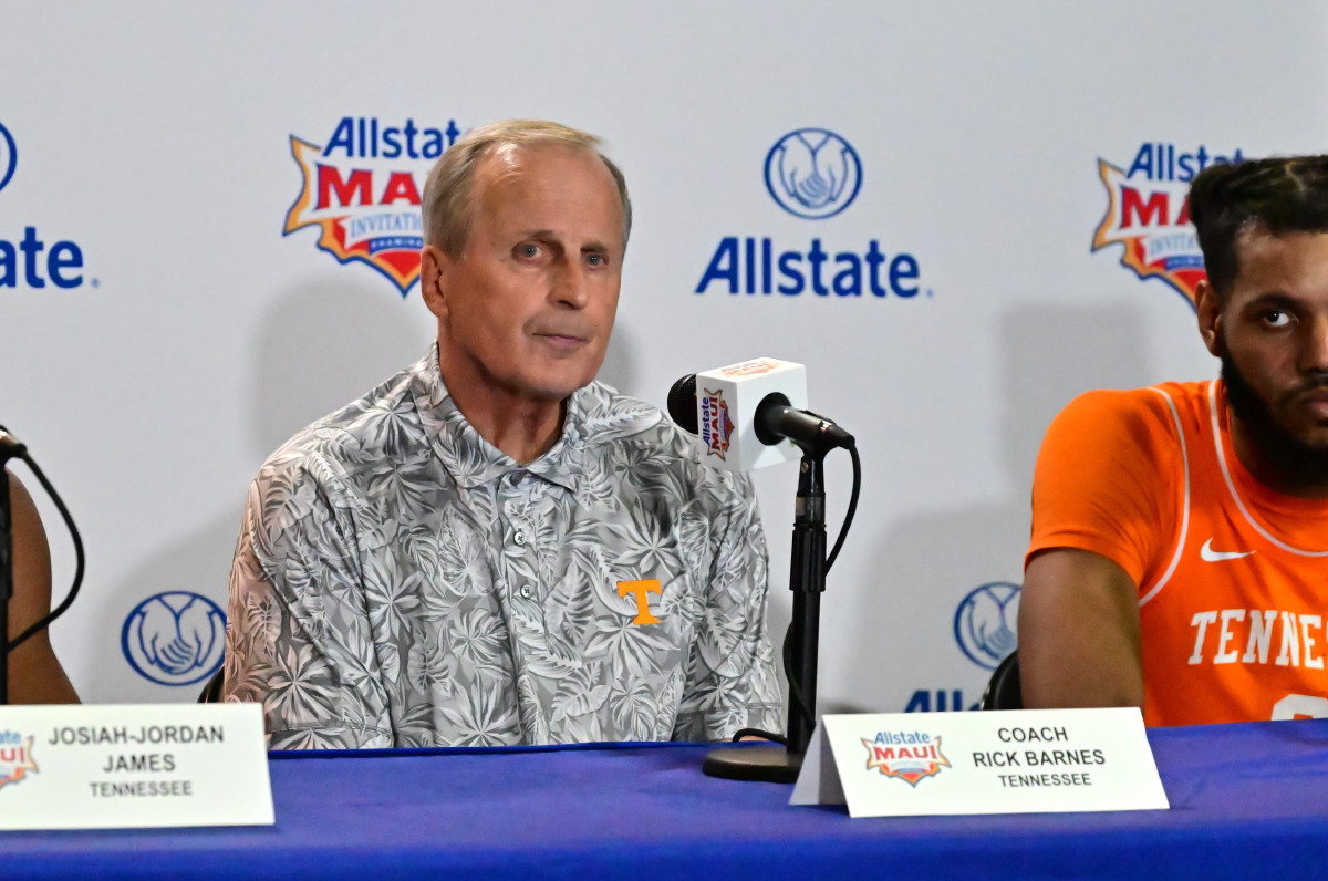 Tennessee Volunteers HC Rick Barnes during media availability for the Maui Invitational. (Photo by Steven Erler of USA Today Sports)