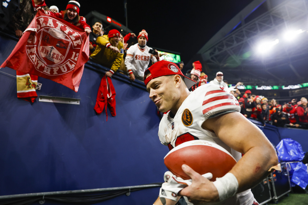 49ers Rb Christian Mccaffrey Deserves To Be In The Mvp Discussion Sports Illustrated San 7247