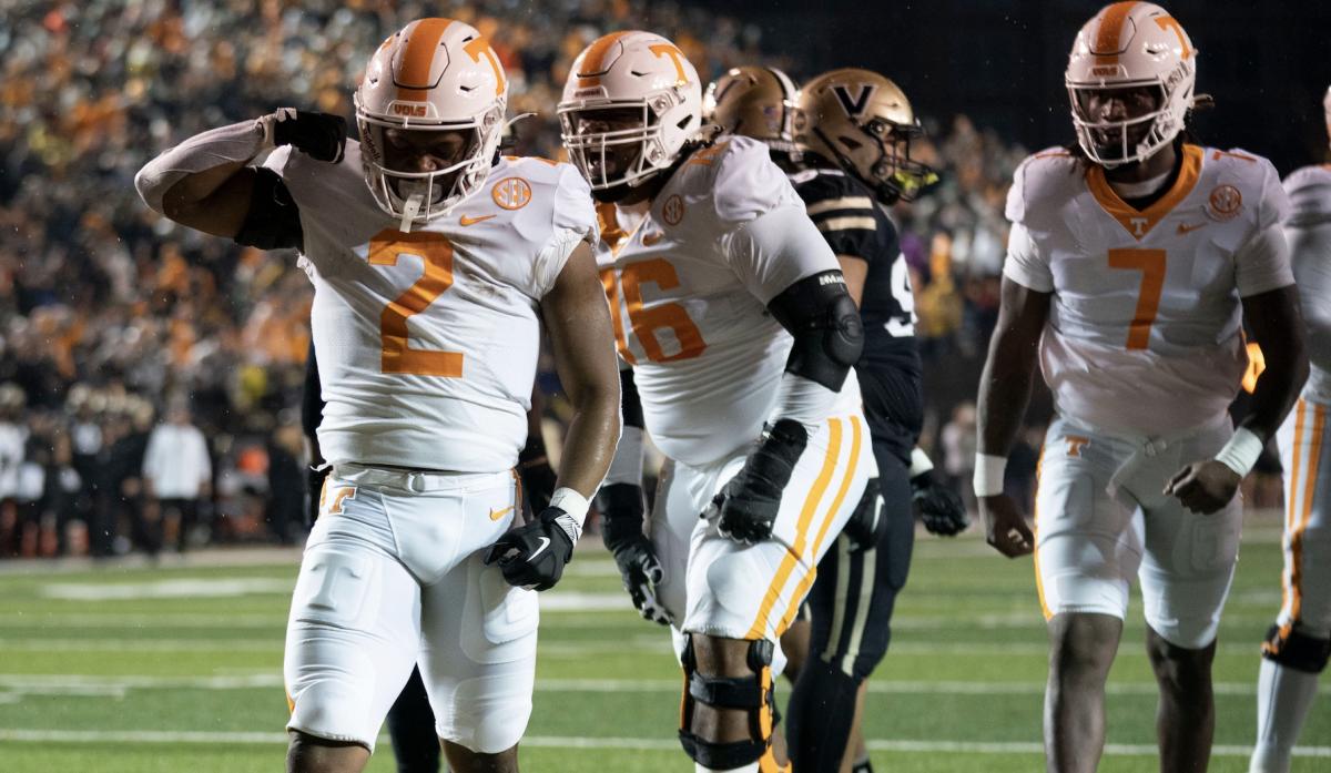 Final Score Prediction Tennessee Football vs. Vanderbilt Commodores